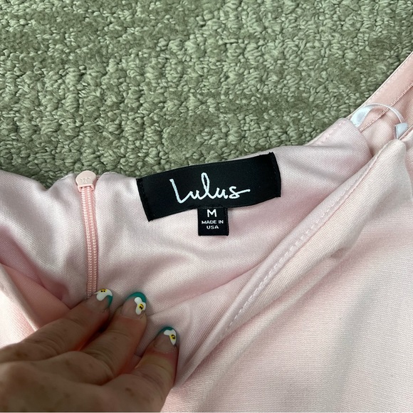 💕LAST CHANCE💕 EUC Women's Lulu's Off the Shoulder Dress Size Medium in Pink - Picture 4 of 7